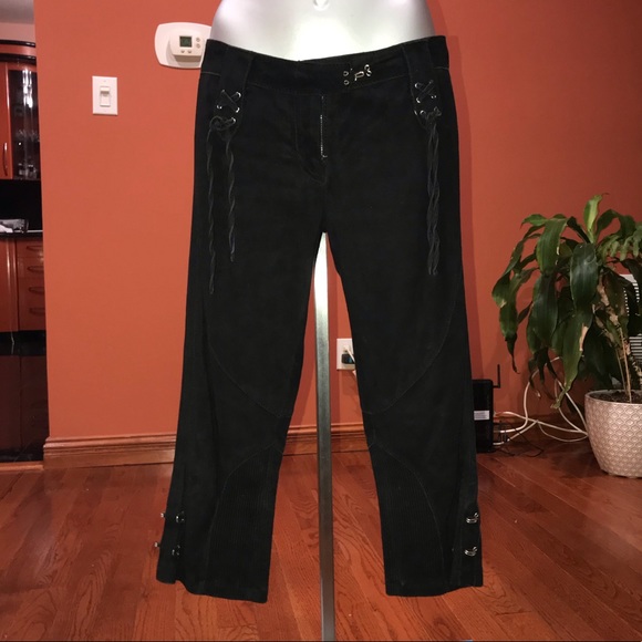 Real Suede Capris - Picture 2 of 8